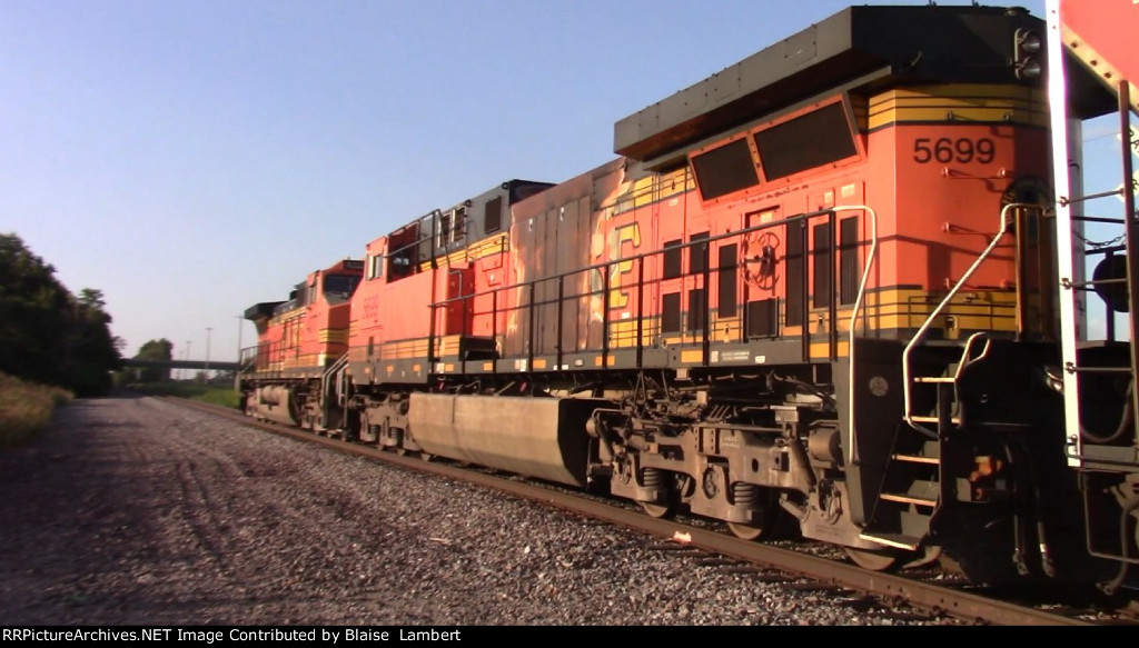 BNSF coal train DPUs